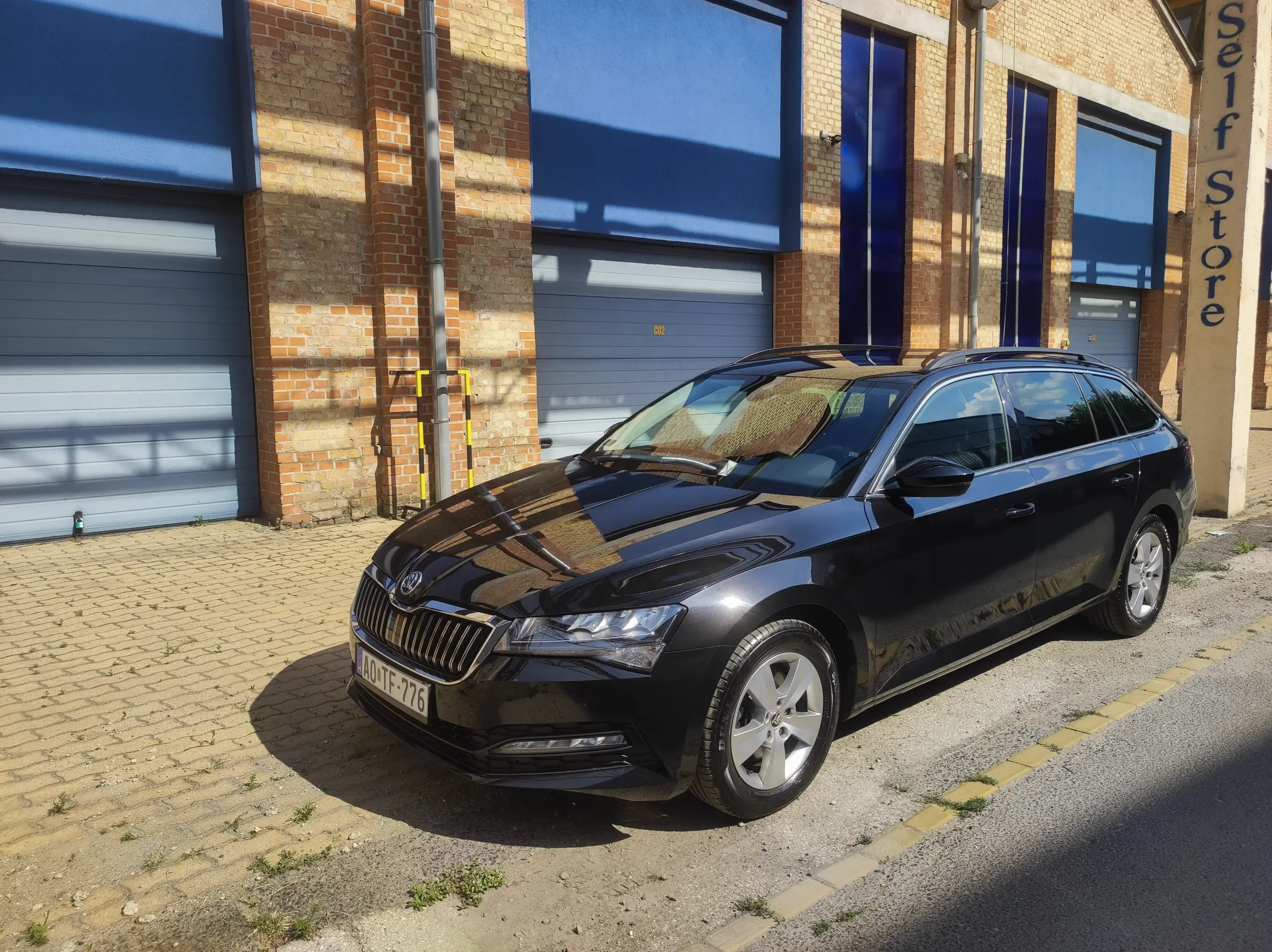 Škoda Superb Combi - Image 3